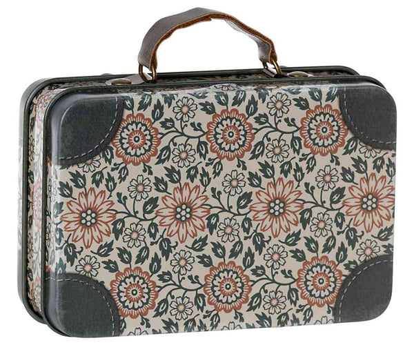 maileg koffer asta mit blumenmuster, metallkoffer neues dekor 2023 erhältlich bei  www.luiseundfritz.de Artilelnummer 19-3601-00