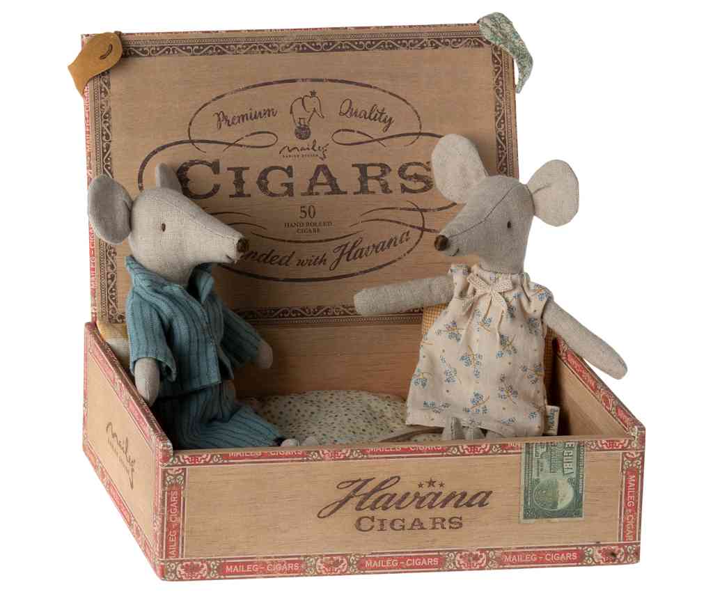 Maileg Mäuse Eltern PAPA & MAMA Maus in Zigarrenkiste MUM & DAD Cigarbox Havanna