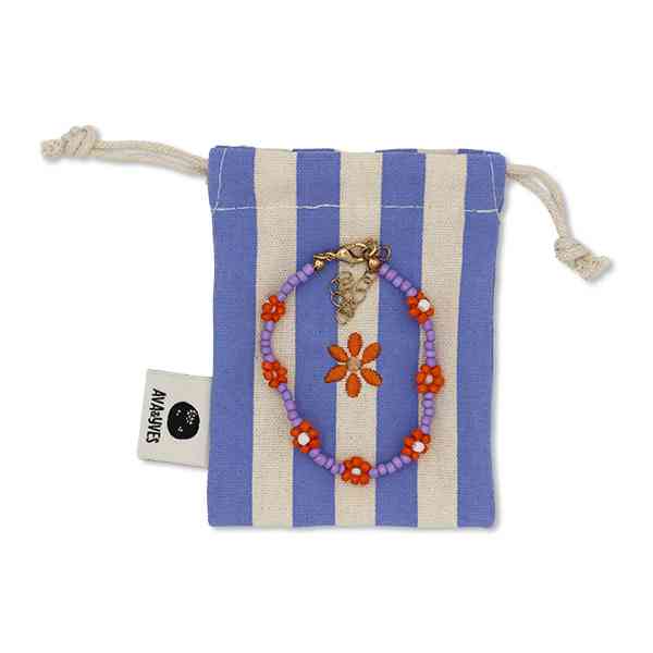 PERLENARMBAND lila/orange BLUMEN inkl. gestreiftem STOFFBEUTEL mit gestickter Blüte erhältlich bei www.luiseundfritz.de