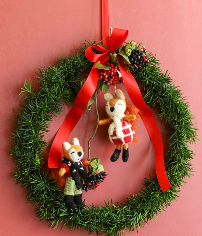 Filzanhänger MR. FUCHS und MRS. FUCHS  ☆ aus Lammwolle ca. 11,5 cm Dekoanhänger erhältlich bei www.luiseundfritz.de