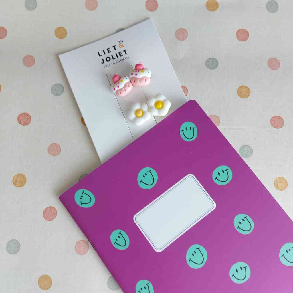 Haarspangen-2er-Set CUPCAKES + BLUMEN Haar-Clips und Notizheft mit Lachgesichter, erhältlich bei www.luiseundfritz.de