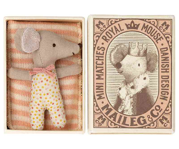 maileg babymaus schlafende und wache seite, erhältlich bei luiseundfritz.de