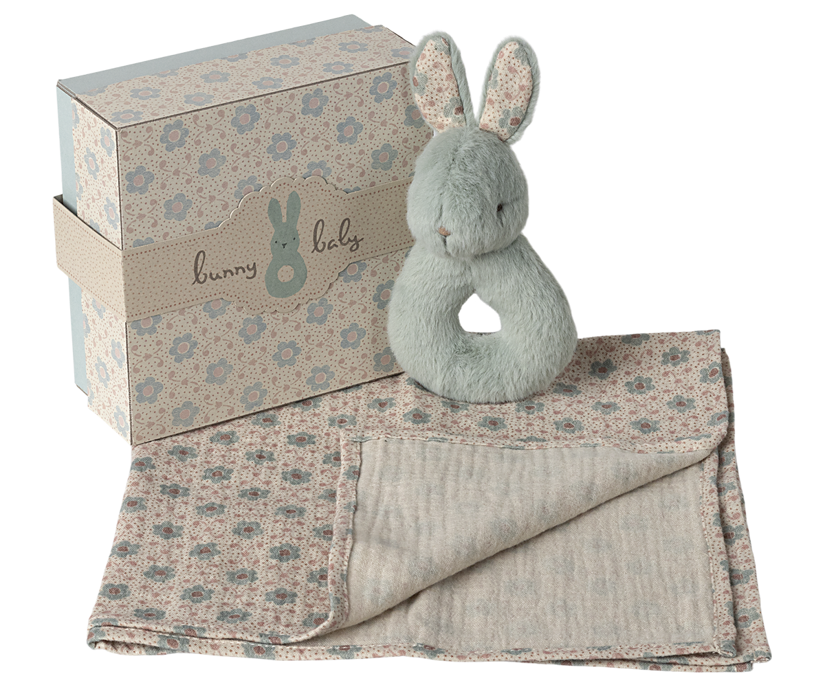 Maileg Rassel-Set BABYRASSEL Hase und SCHMUSETUCH minze in Geschenkbox