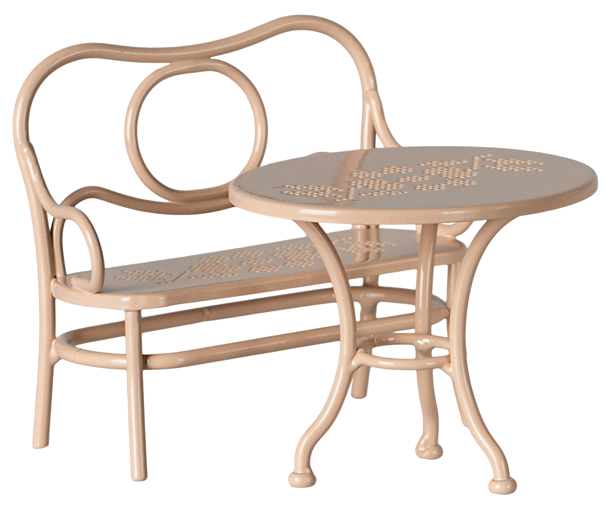 Maileg CAFEEHAUS-SET Tisch und Bank für Mäuse Sitzgruppe altrosa Puppenhausmöbel für Maus, erhältlich bei www.luiseundfritz.de