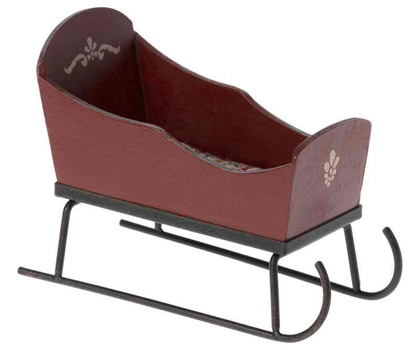 Maileg Schlitten rot für Maus mit Decke | Mäuseschlitten Holz 13x6x9 cm | Mailegwelt