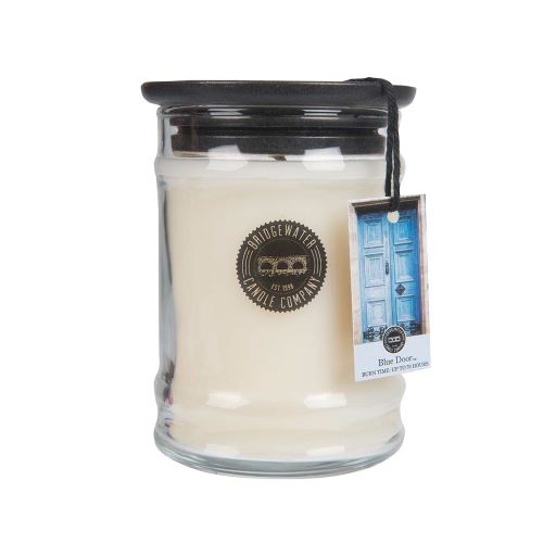 Duftkerze BLUE DOOR Mandarine Zeder Tonka etc.| ca. 70 H | BRIDGEWATER Charity Candle - KERZEN, DUFTKERZEN | www.luiseundfritz.de