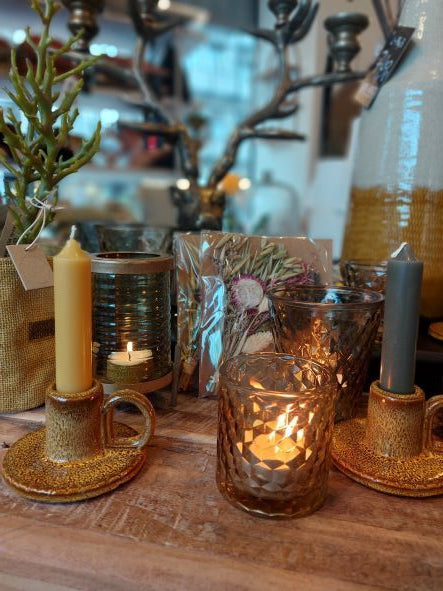 Kerzenhalter GIBSON ockergelb Keramik Kerzenleuchter cm RUSTIK LYS dieses Produkt findest du hier im Shop bei Luise und Fritz - Abb: kerzenhalter-teelichthalter-senf-luiseundfritz-gibson