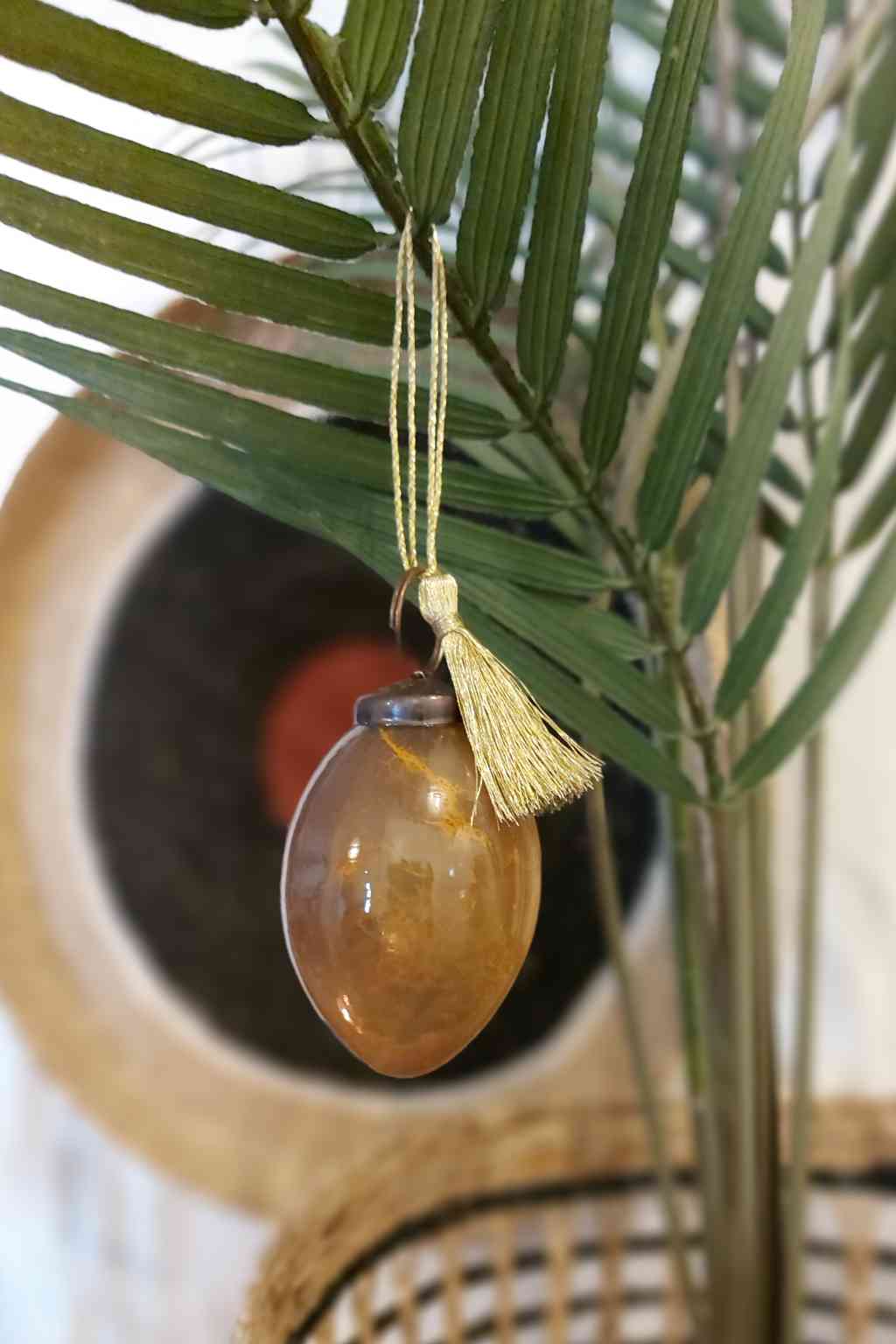 Madam Stoltz Osterei Glasei MUSTARD ocker cm Ostern Frühlingsdeko dieses Produkt findest du hier im Shop bei Luise und Fritz - Abb: Osterei-glas-glasei-madam-stoltz-APL12206-MY-luiseundritz.de